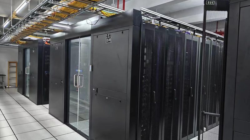 数据采集系统的技术实力是衡量其竞争力的关键因素。加盟商需关注以下方面：